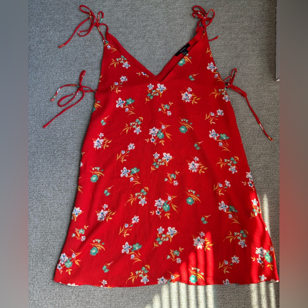 Forever 21 Red Floral Mini Dress